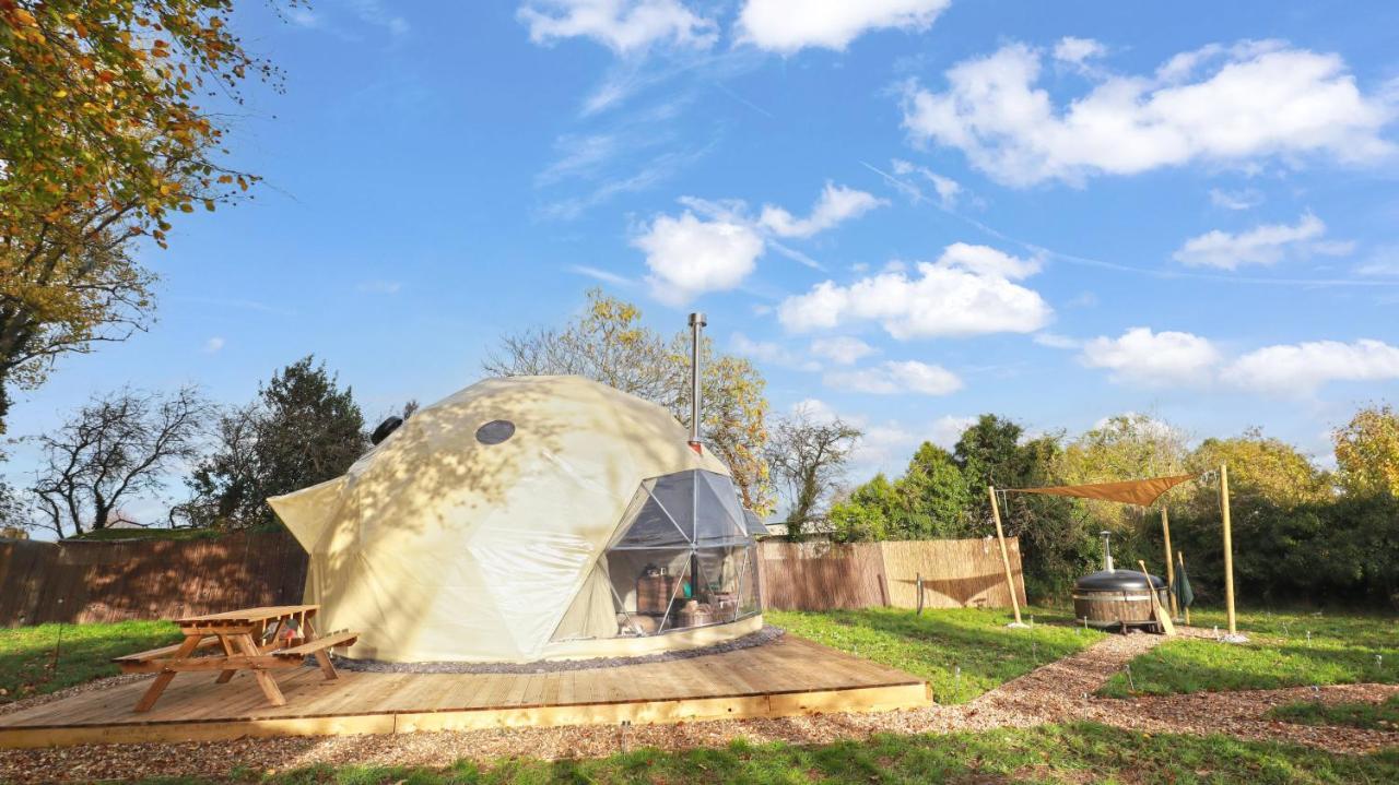 Hotel Luxury Dome With Private Wood-Fired Hot Tub Oxford Exteriér fotografie