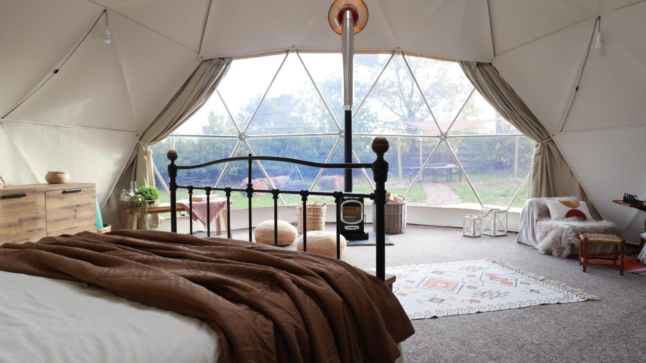 Hotel Luxury Dome With Private Wood-Fired Hot Tub Oxford Exteriér fotografie